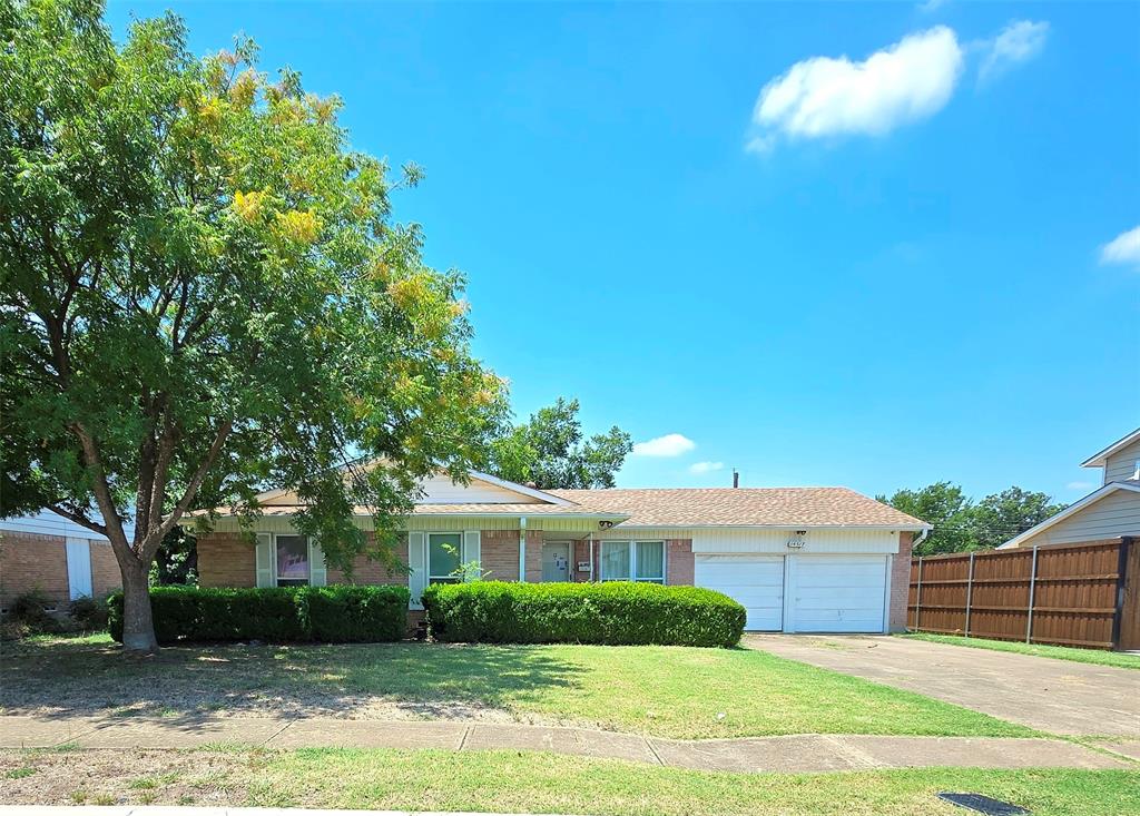 14517 Dennis Lane Property Photo 1