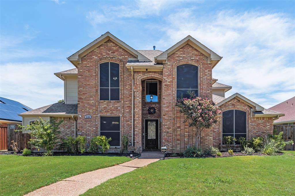 2104 Cedar Circle