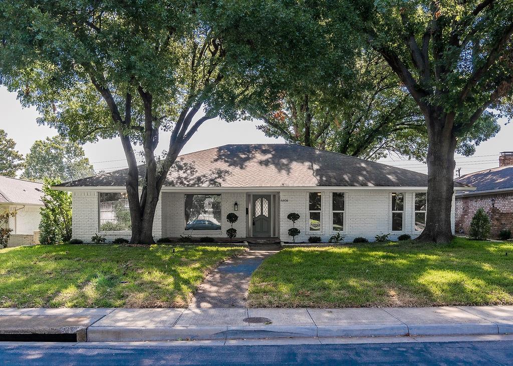 Picture of 8808 Echo Valley Drive