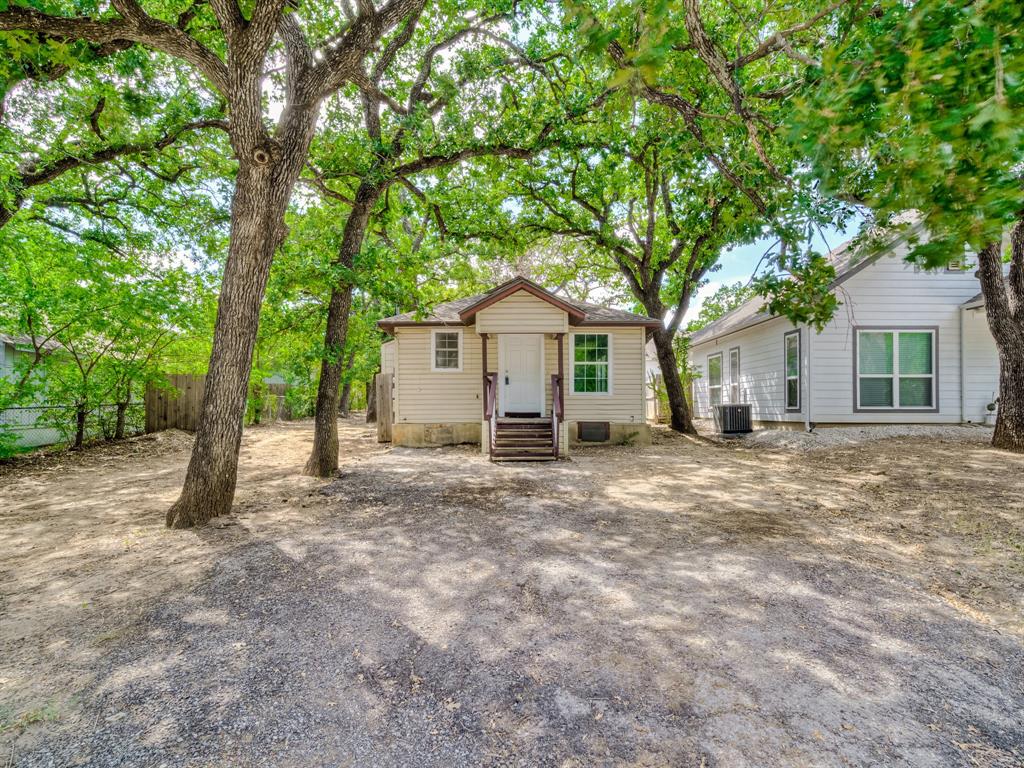 423 Jannie Street Property Photo 1