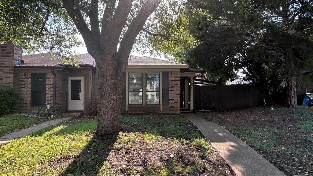 707 Boyd Drive Property Photo 1