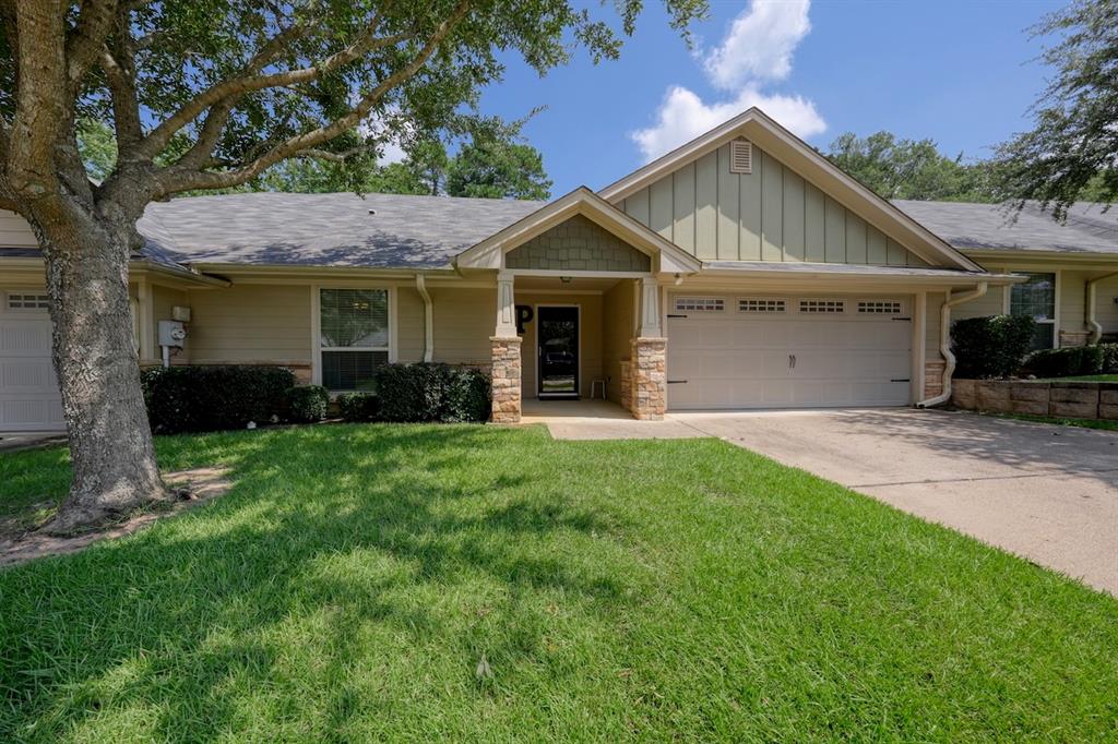 421 W Cumberland Road 1402