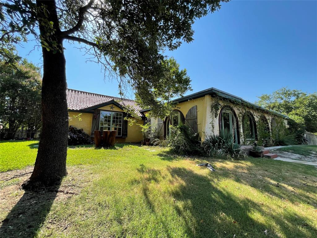 101 Robin Avenue Property Photo 1