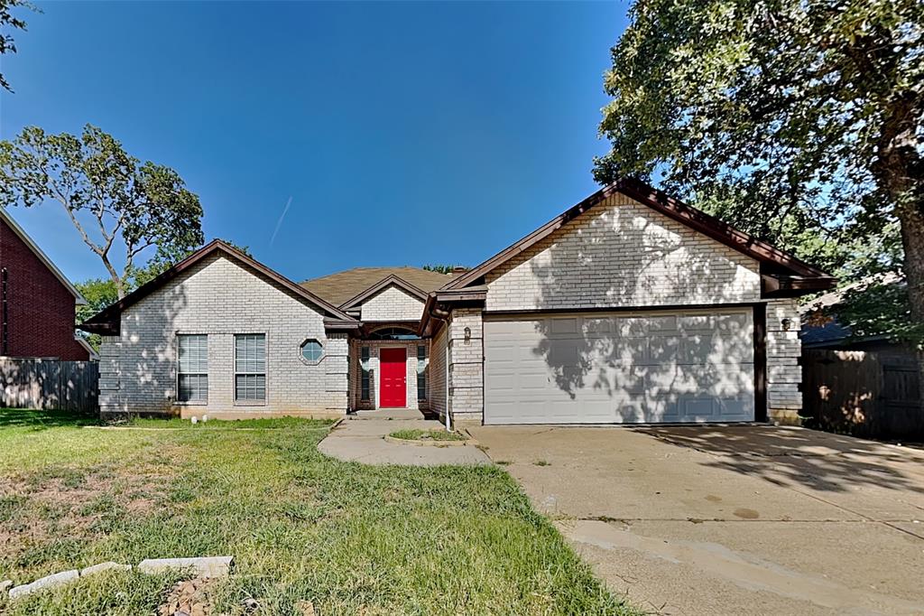 7321 Plumwood Drive Property Photo 1