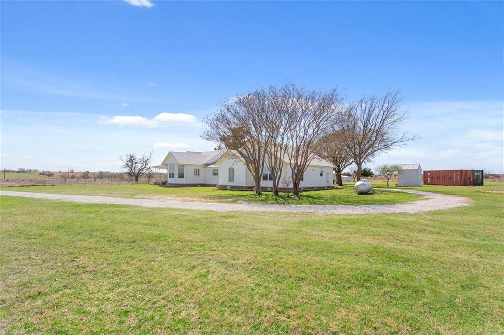 596 County Road 3425 Property Photo 31