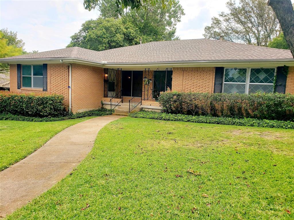 7012 Kingsbury Drive Property Photo 1