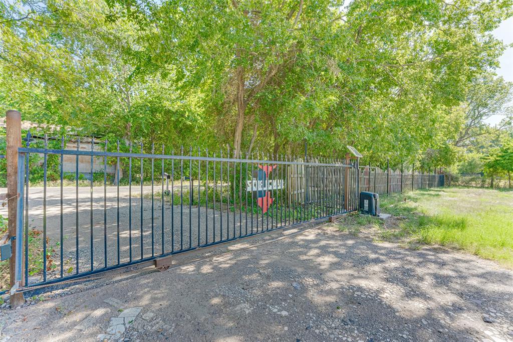 11381 County Road 739 Property Photo 3