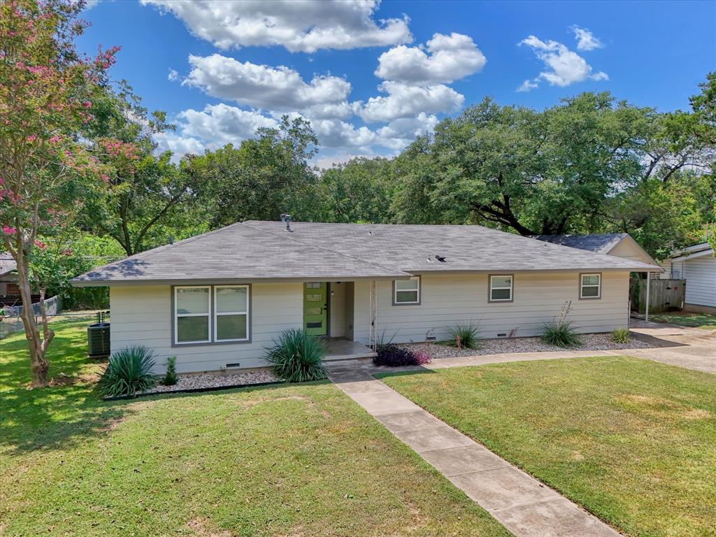 4600 Cedar Mountain Drive Property Photo 1