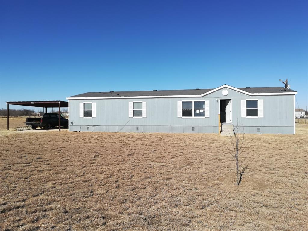 9652 Private Road 4142 Property Photo 1
