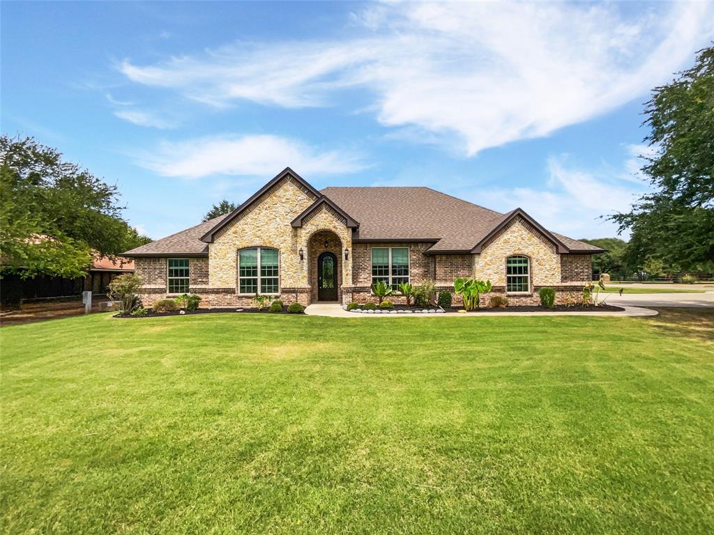 2214 Tree Top Court Property Photo 1