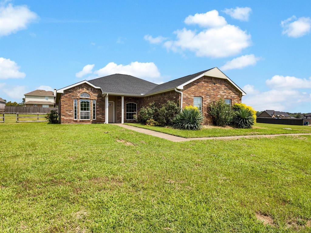 215 Vz County Road 2162 Property Photo 1