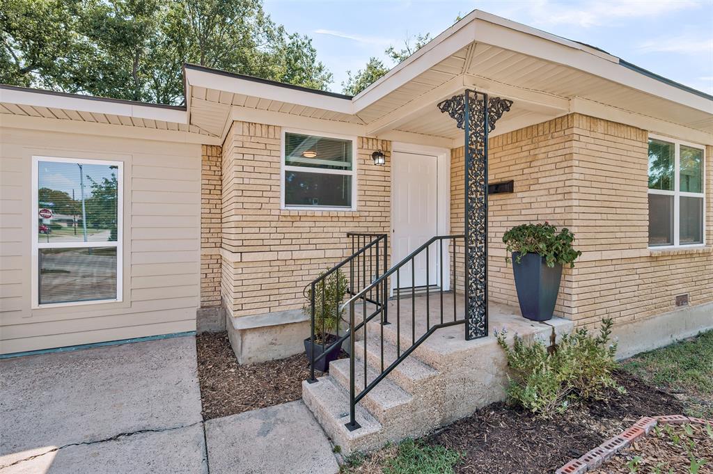 4154 Mackey Drive Property Photo 1