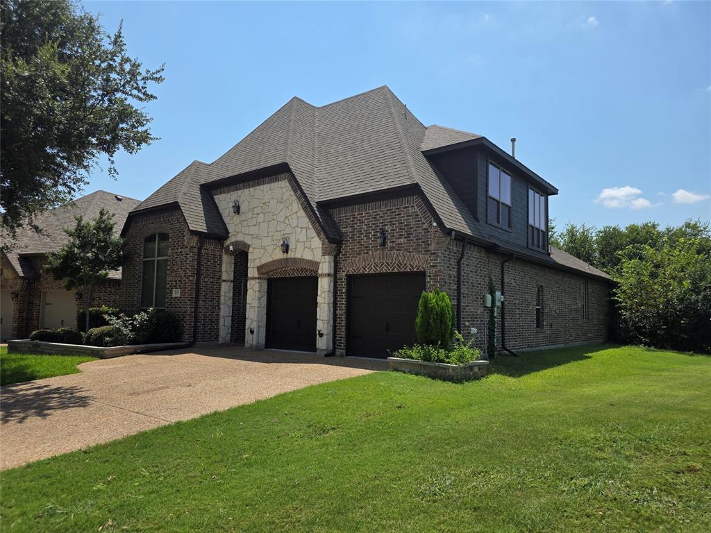 1055 Dunhill Lane Property Photo 1