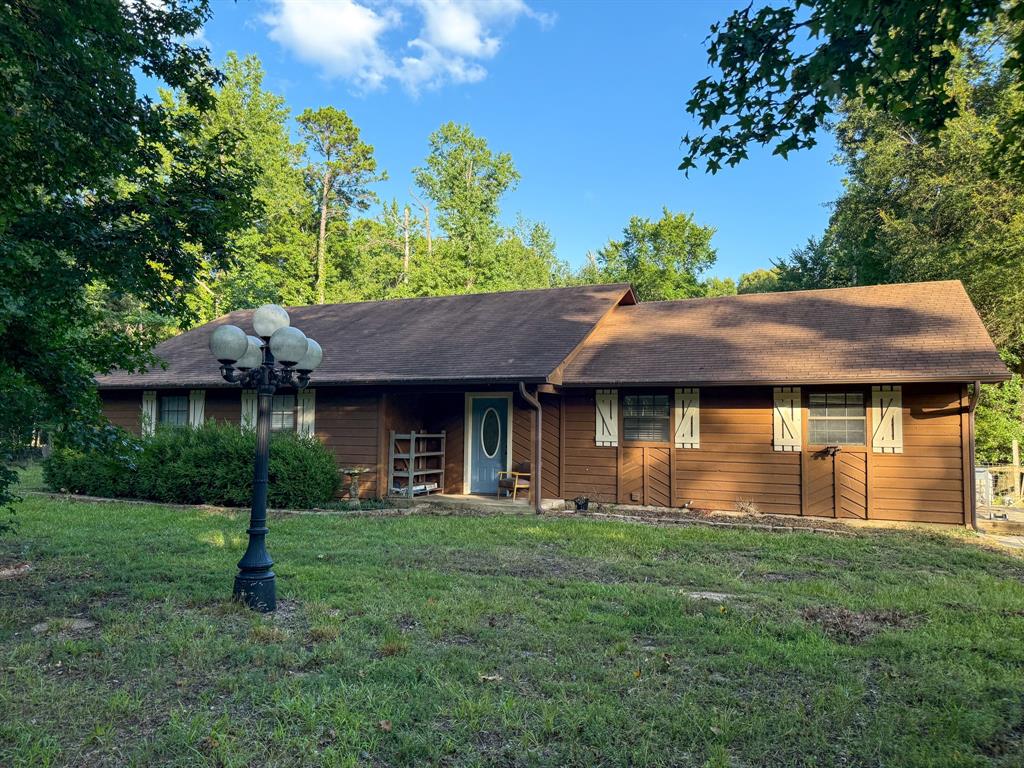 657 County Road 4120 Property Photo 1