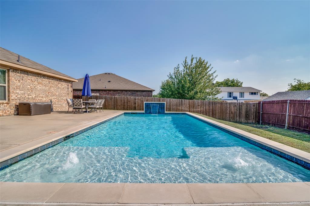 1213 Houston Place Property Photo 1