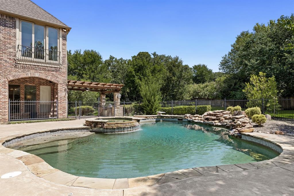 517 Round Hollow Lane Property Photo 34