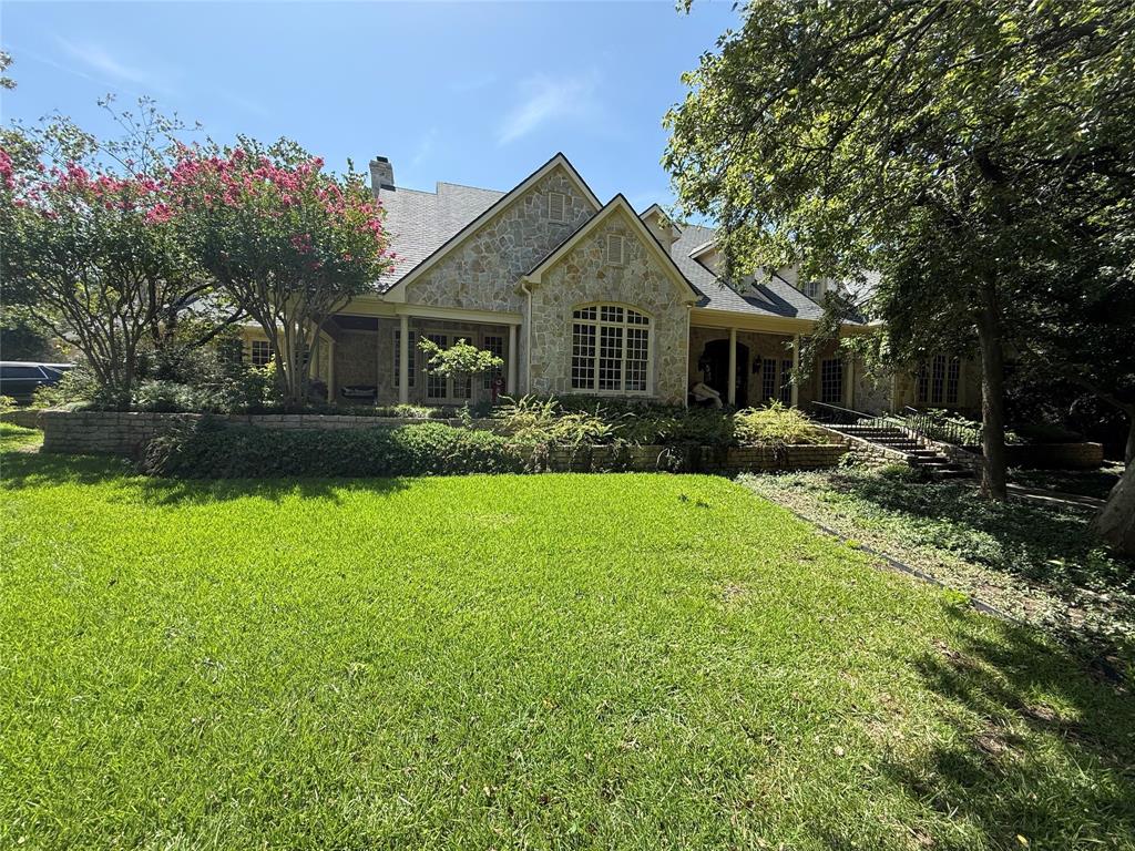 4922 W Northwest Highway Property Photo 1