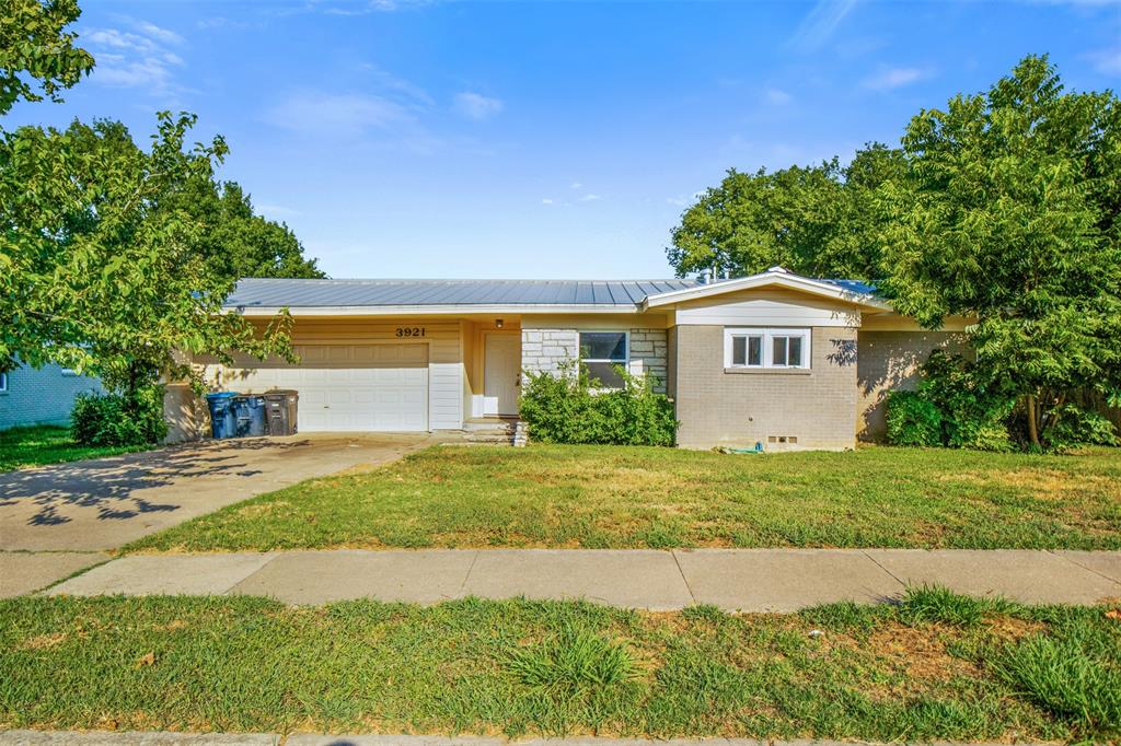3921 Bonnie Drive Property Photo 1
