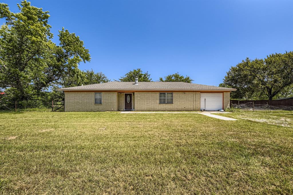 1315 Hutchins Lane Property Photo 1