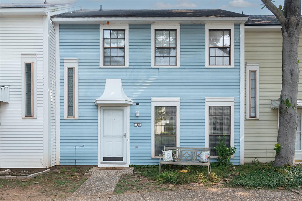 163 Settlers Trace Property Photo 1