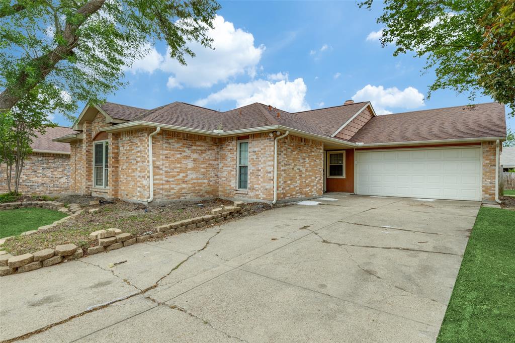 517 Rosewood Lane Property Photo 1
