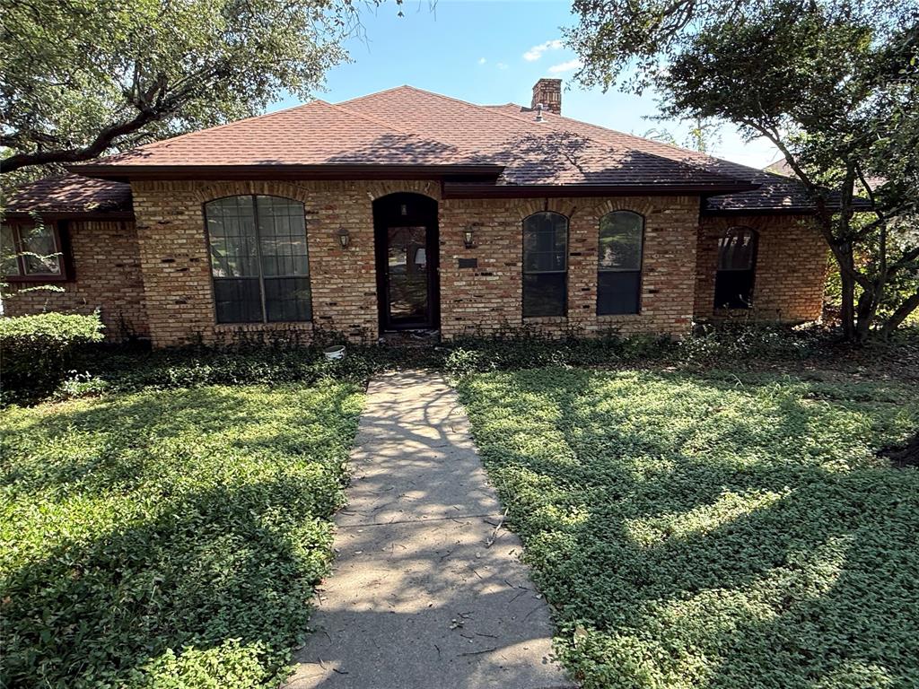 2408 Castle Street Property Photo 1