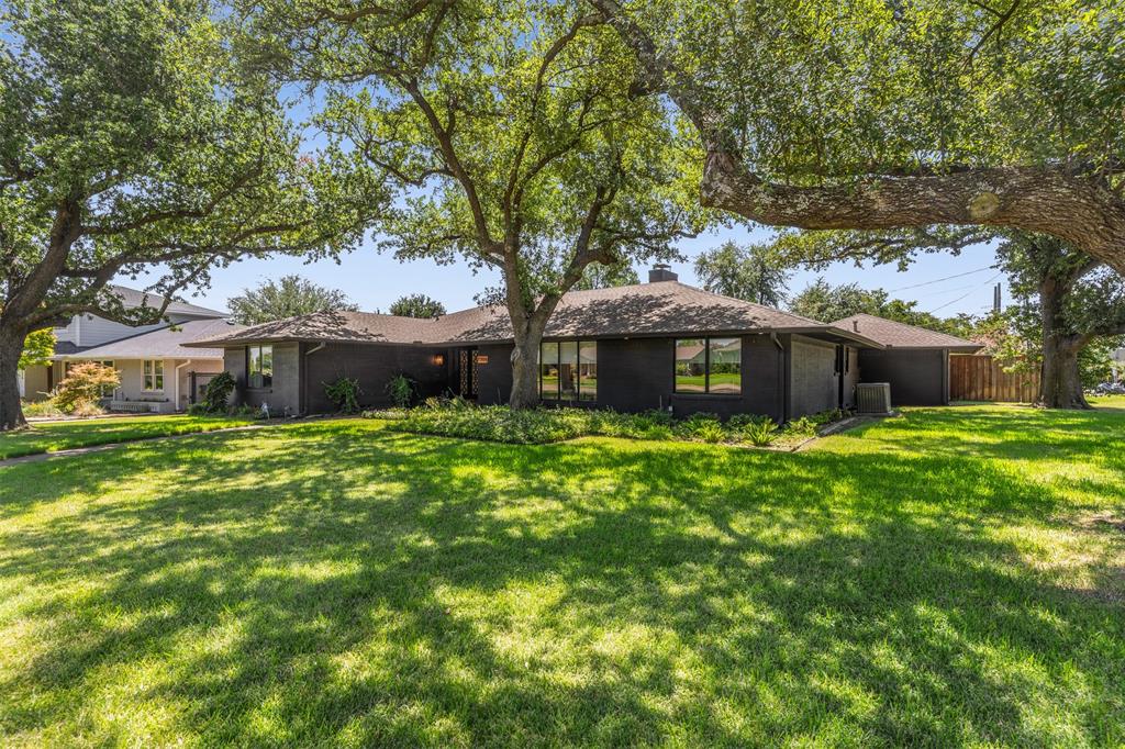 7306 Azalea Lane Property Photo 1