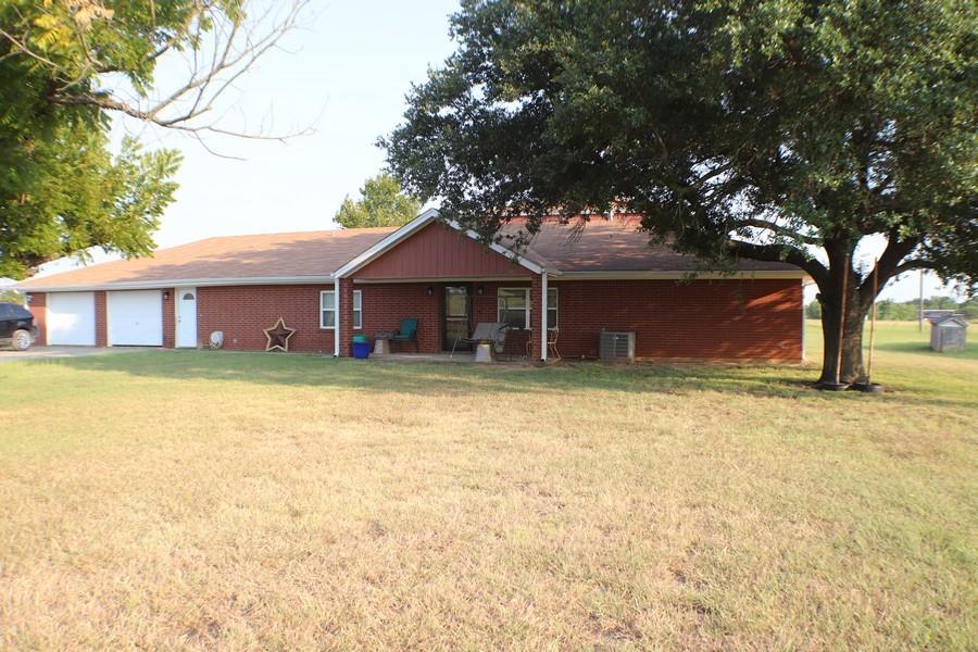 448 County Road 4287 Property Photo 1
