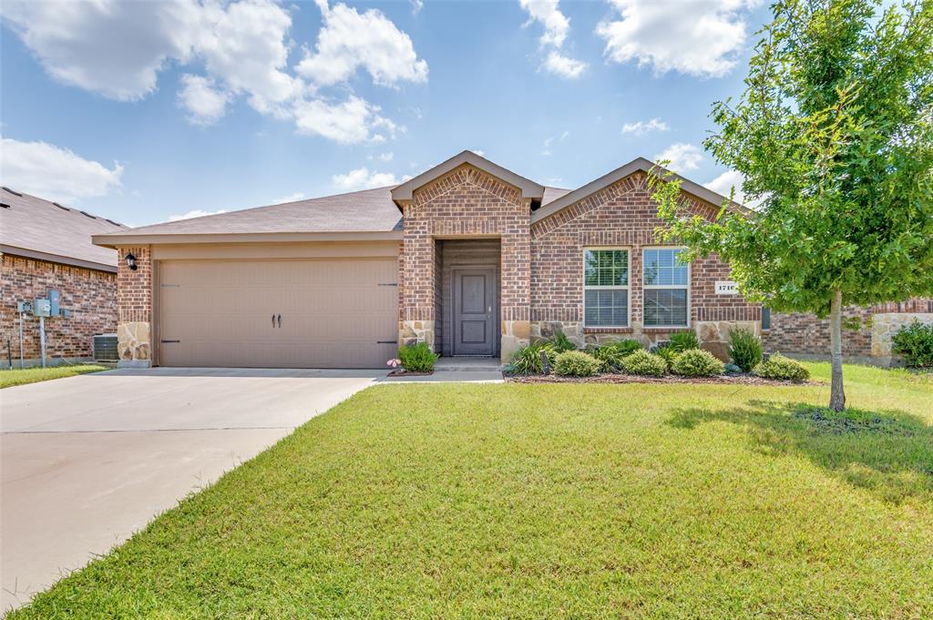 1716 Duskwood Drive Property Photo 1
