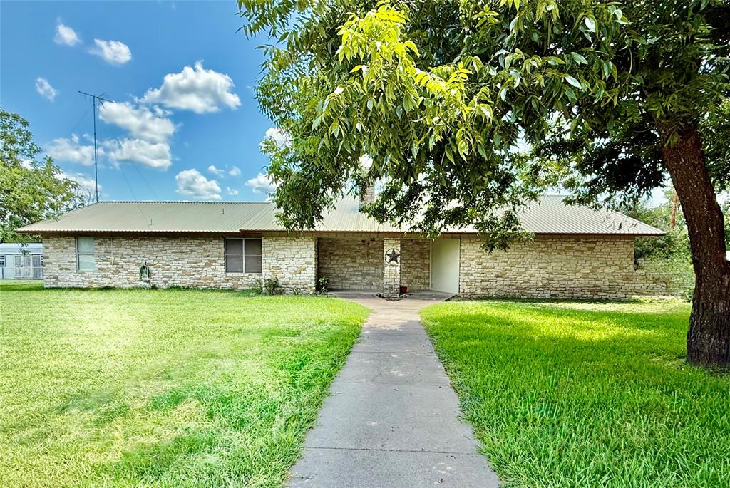 204 Park Hill Drive Property Photo 1