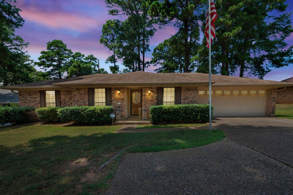 3826 Pines Road Property Photo 1