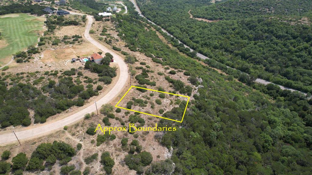160 Oak Tree Drive Property Photo 3