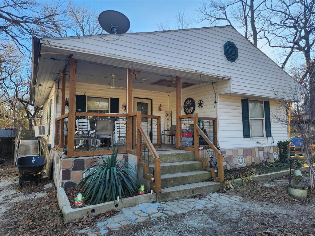 1589 Shady Woods Drive Property Photo 1