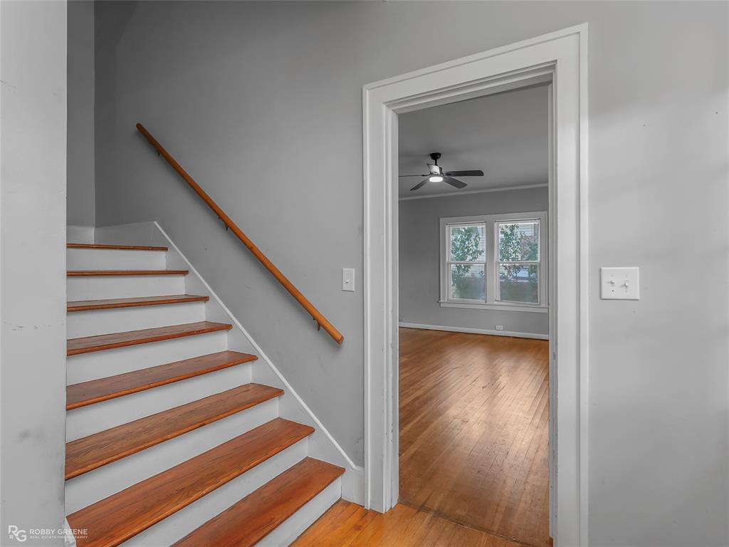 244 Forest Avenue Property Photo 3