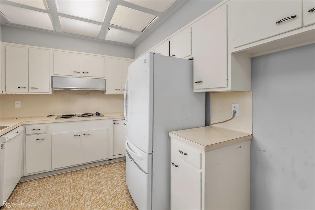 244 Forest Avenue Property Photo 10