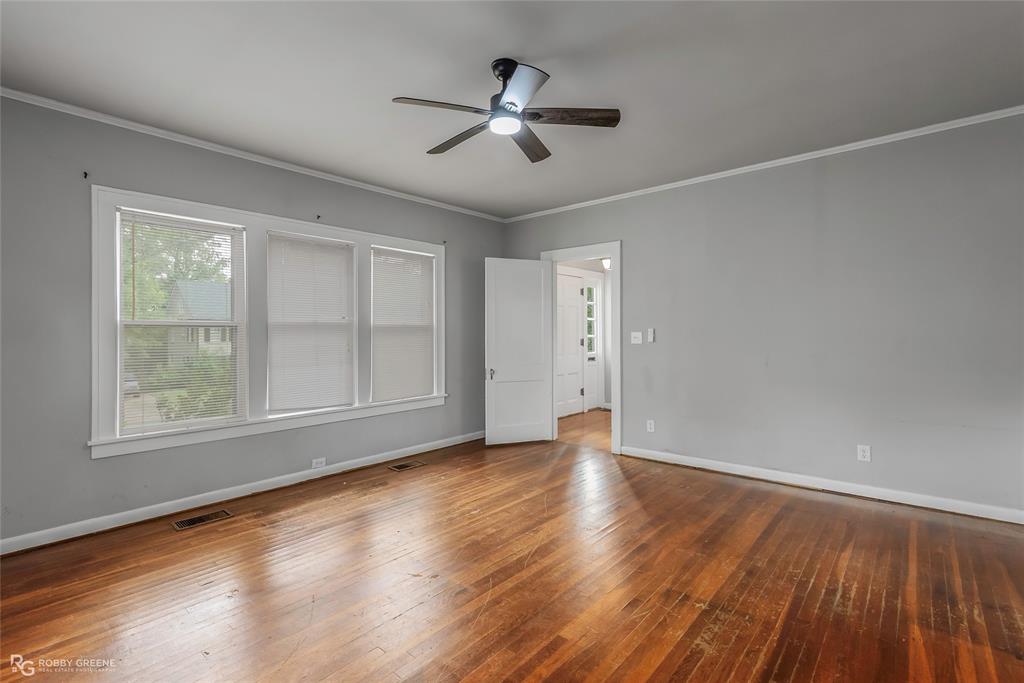 244 Forest Avenue Property Photo 13