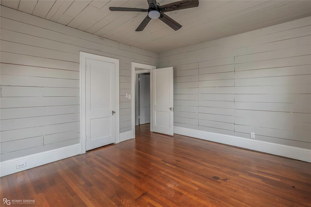 244 Forest Avenue Property Photo 19