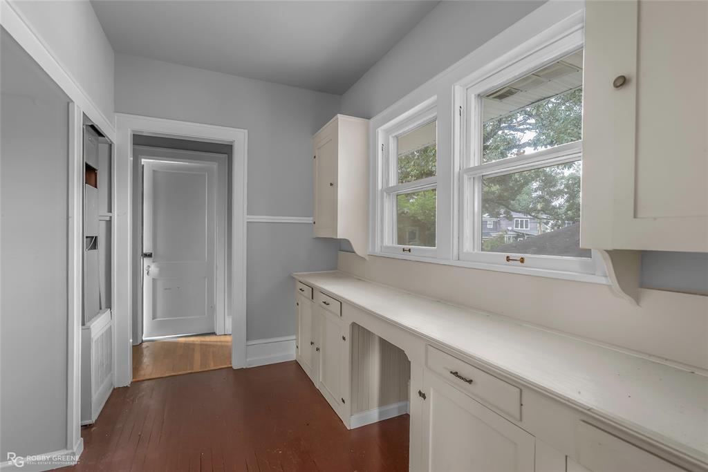 244 Forest Avenue Property Photo 24