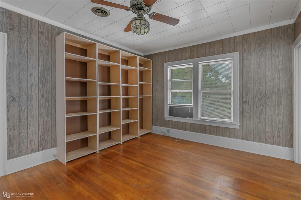 244 Forest Avenue Property Photo 25