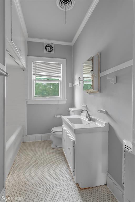 244 Forest Avenue Property Photo 27