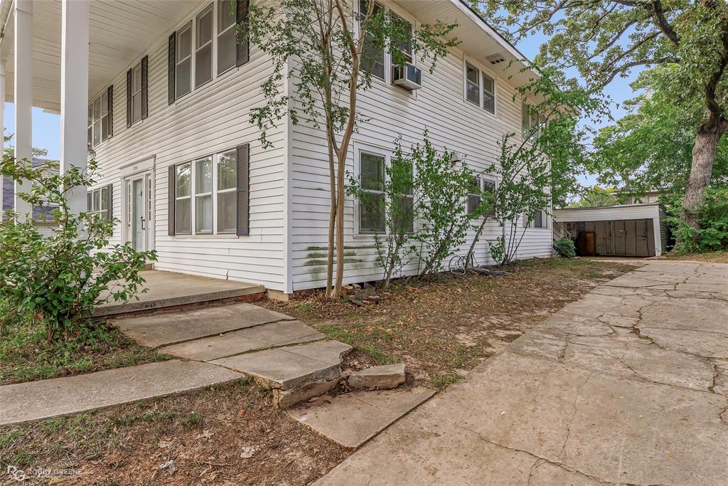 244 Forest Avenue Property Photo 32