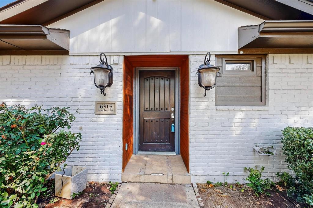 6315 Sachse Street Property Photo 1
