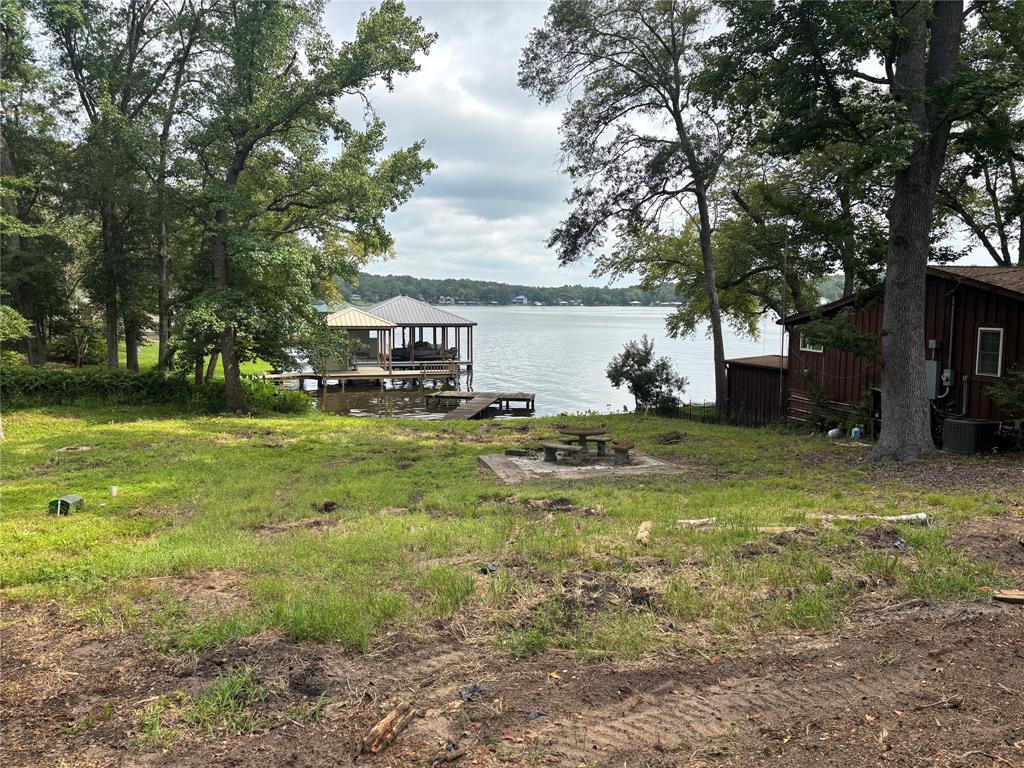 329 Callender Lake Drive Property Photo 1