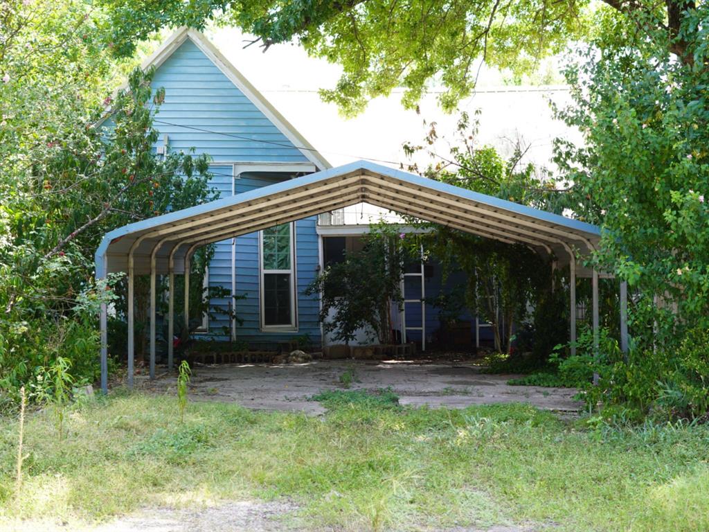 304 E Brazos Street
