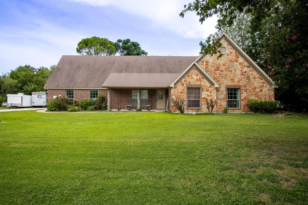 800 Stella Mae Drive Property Photo 1