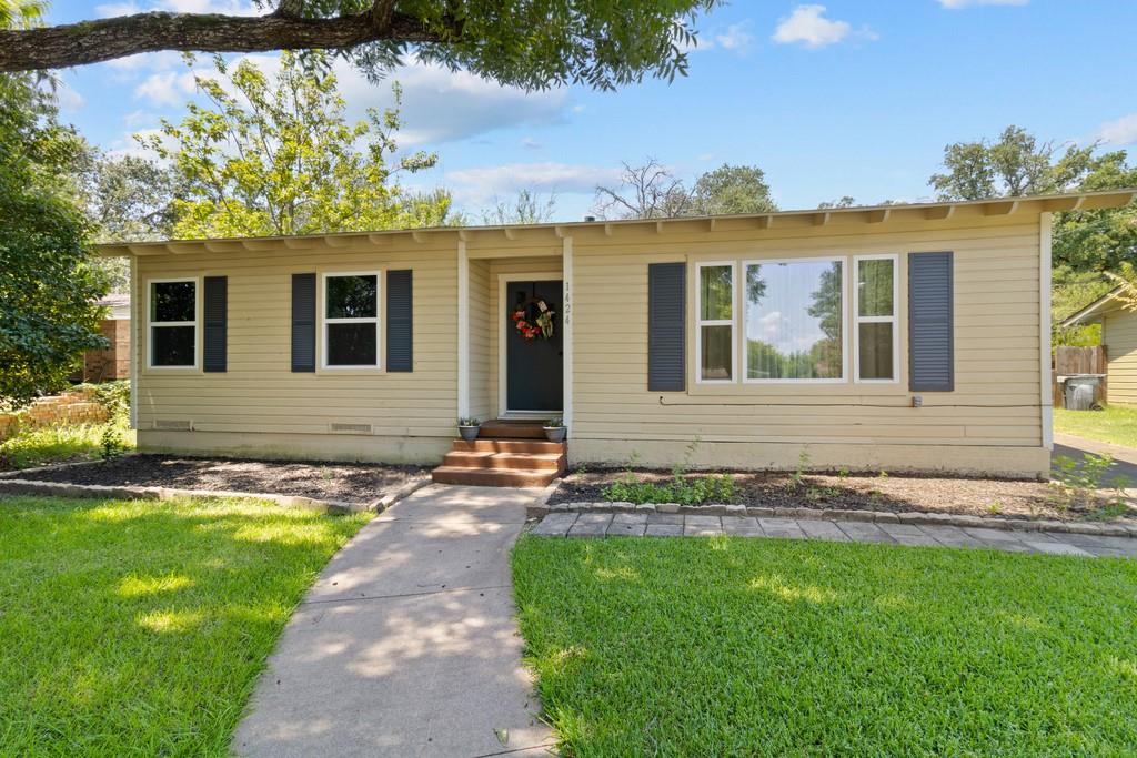1424 Bowie Drive