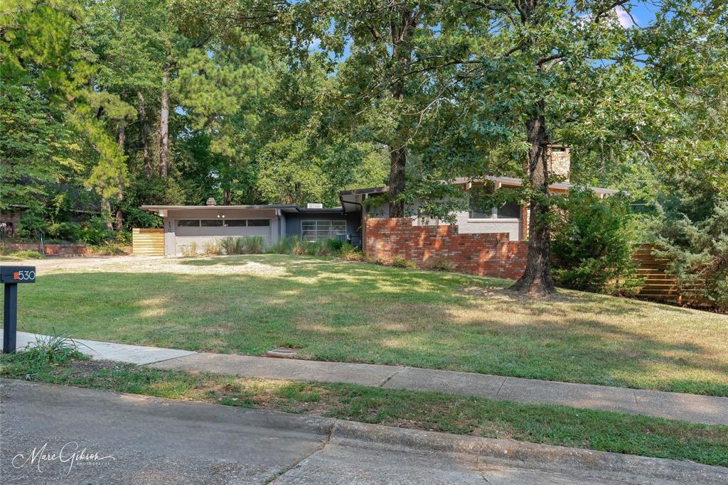 530 Spring Lake Drive Property Photo 1