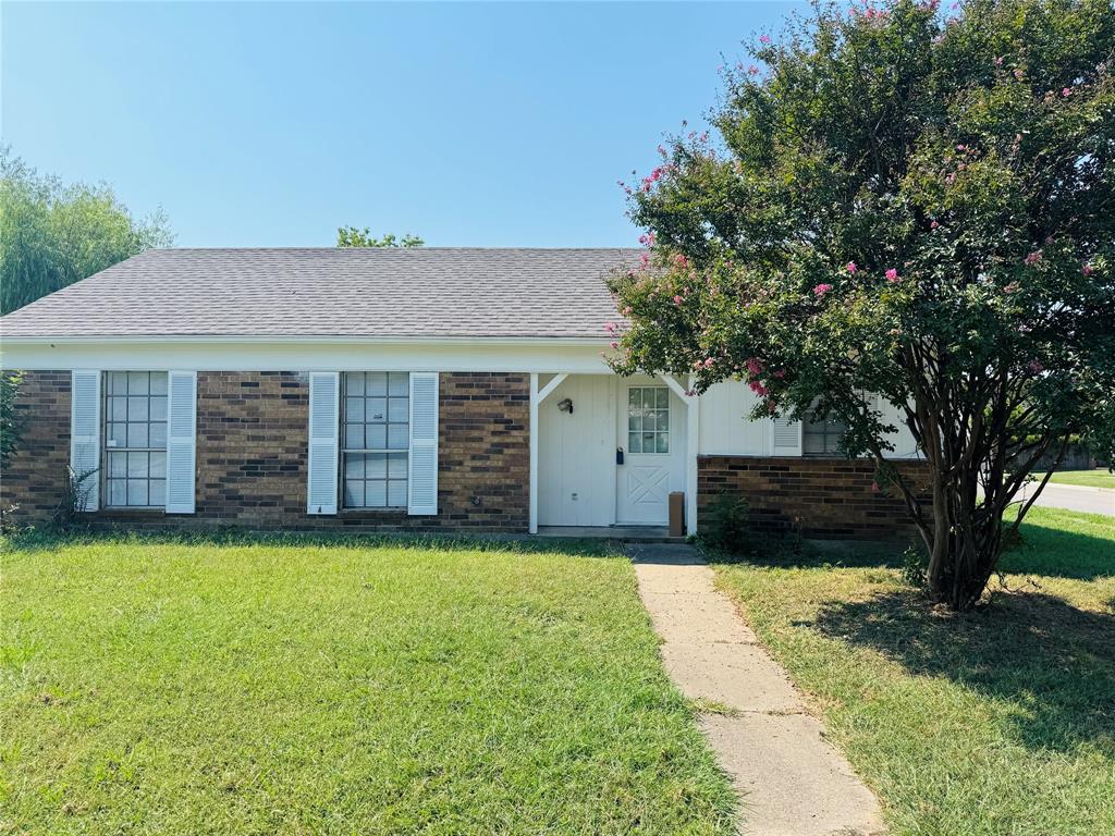 10604 Oak Gate Lane Property Photo 1