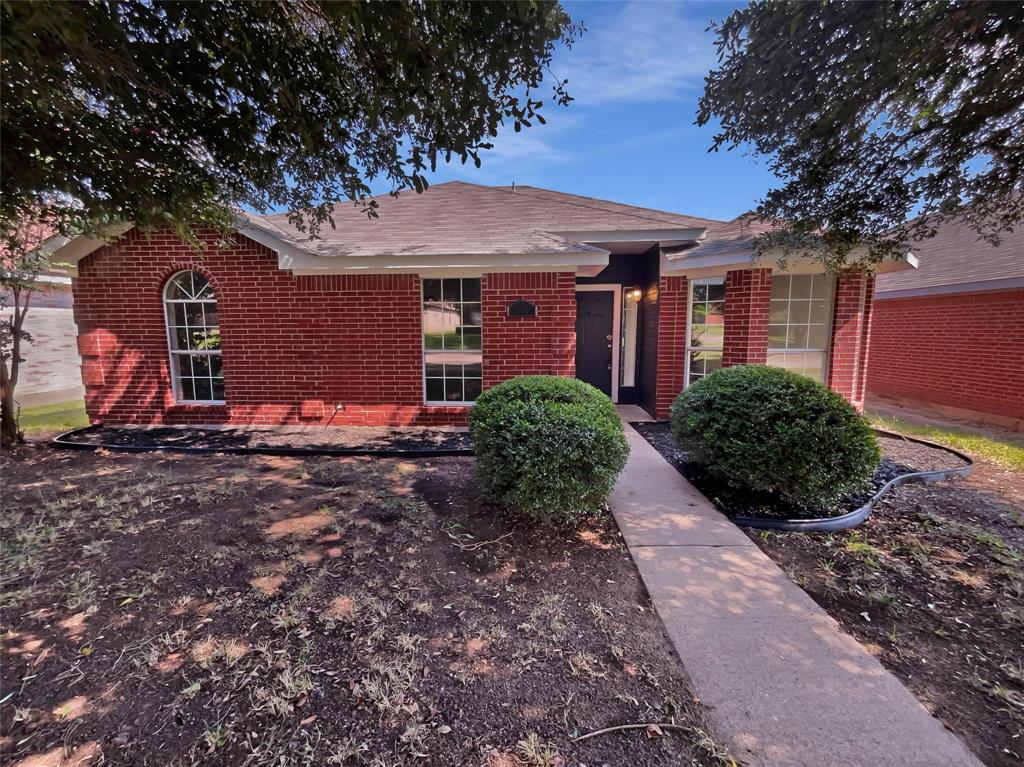 1110 Grounds Road Property Photo 1