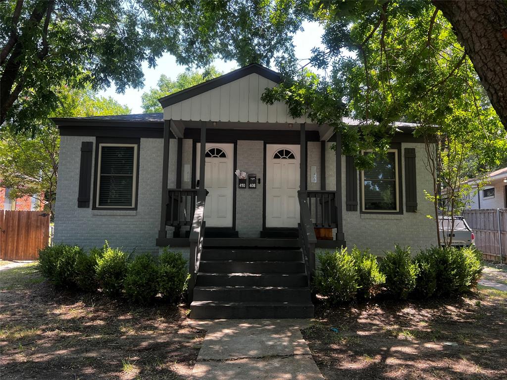 408 N Oak Cliff Boulevard Property Photo 1